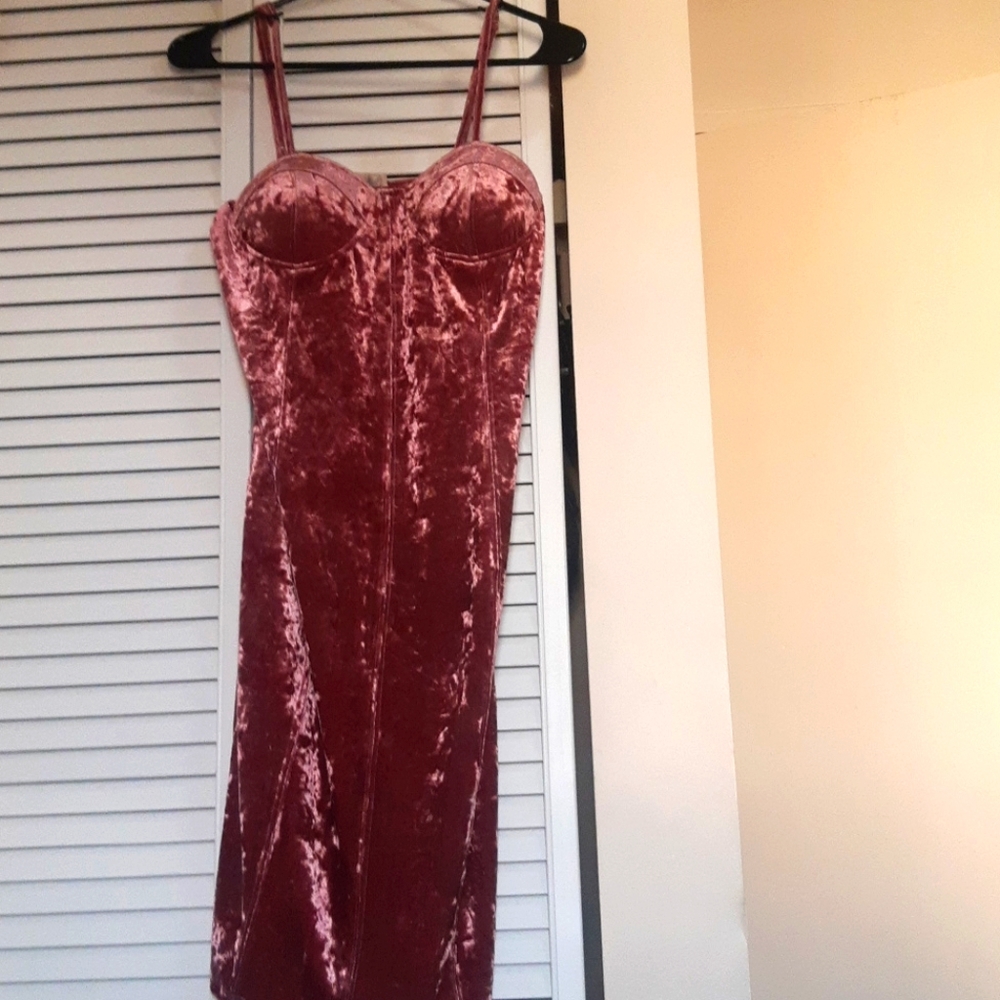 Pink dress